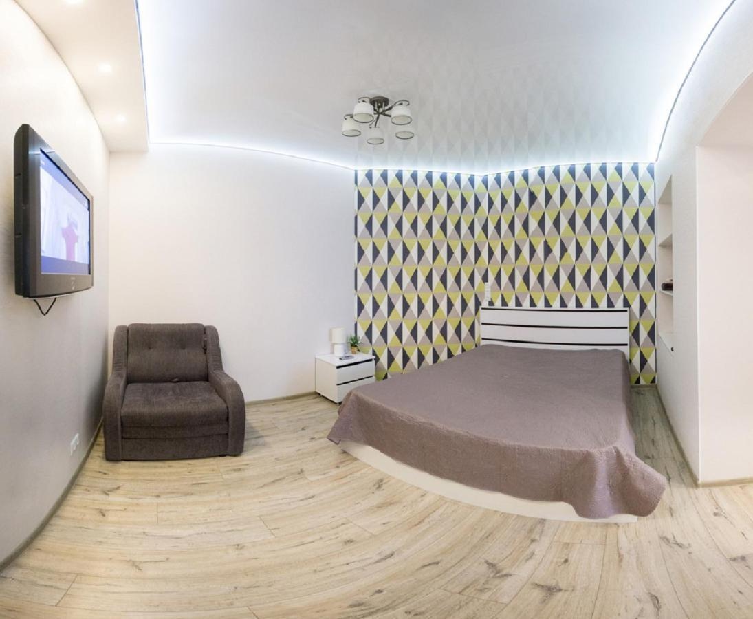 Modern Apartments In The Centre - Kuznechna Str. 26/4 Charkiv Esterno foto