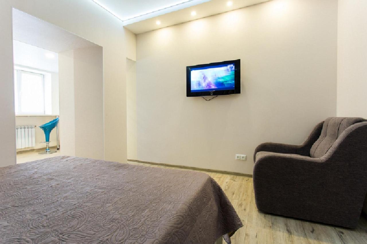 Modern Apartments In The Centre - Kuznechna Str. 26/4 Charkiv Esterno foto
